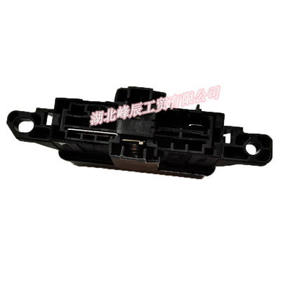 Dongfeng/Dcec Kinland  Engine Parts Auto parts for Truck Fuse Box/SMJ Box 3722010-C0100